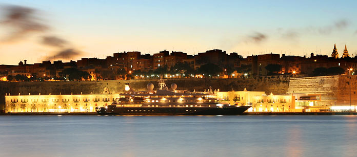 Seadream Yacht Club